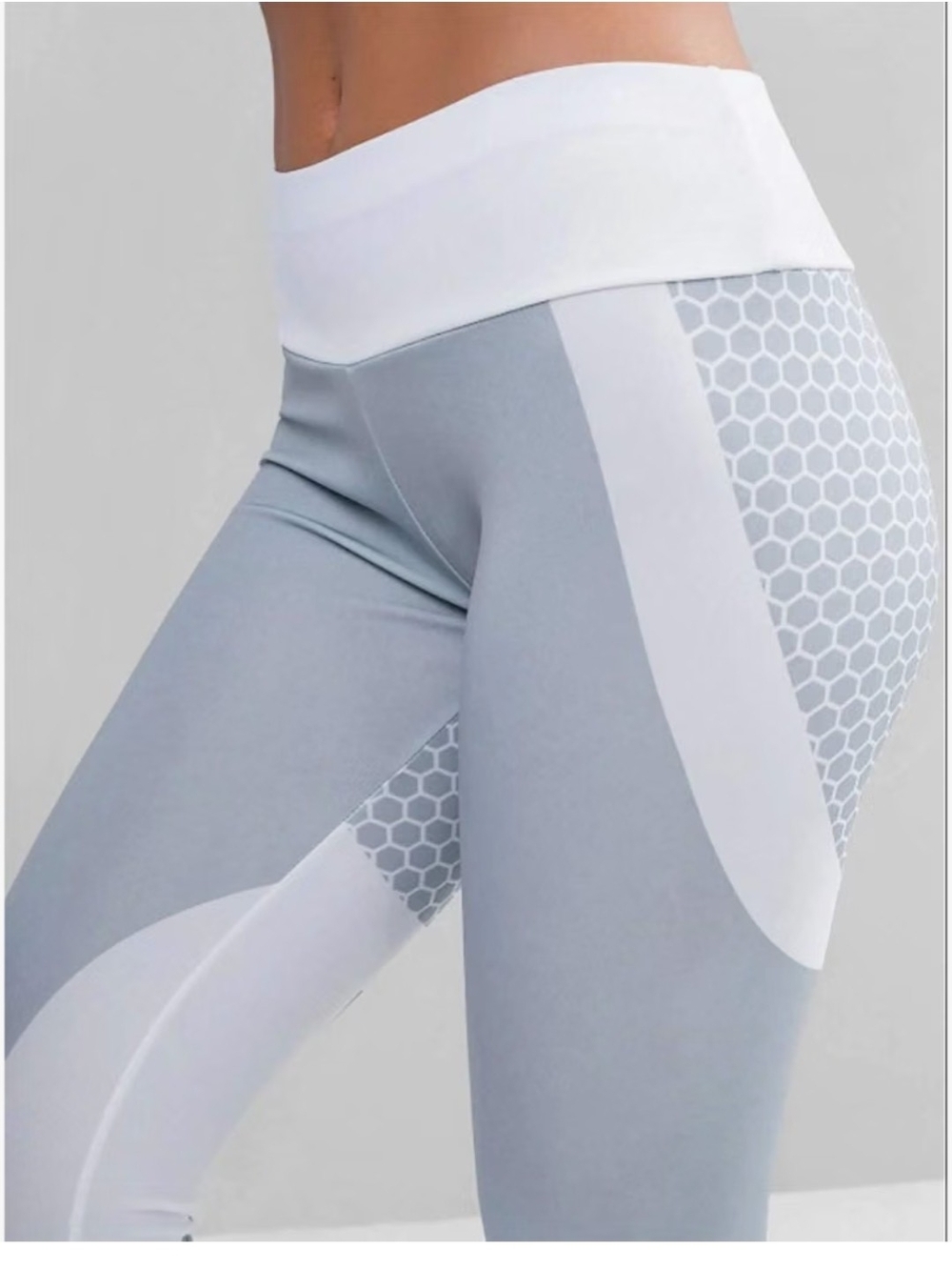 High-Waist Grey & White Seamless Performance Leggings Women's Size Med. NWOT